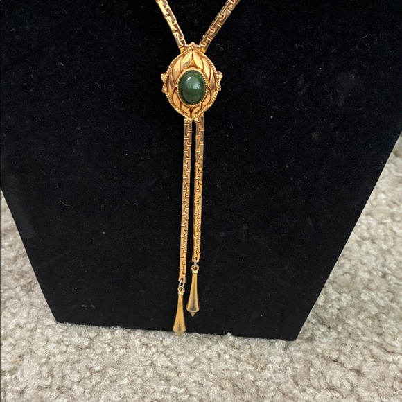 Vintage Sarah bolo style Gold Necklace with Green Gemstone - Picture 3 of 7